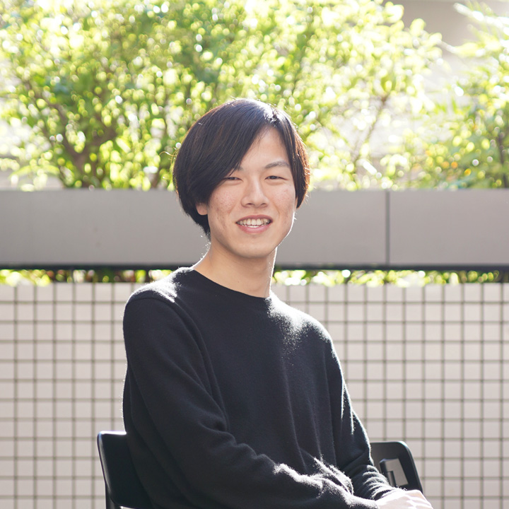 Tomoki Asakusaの顔写真